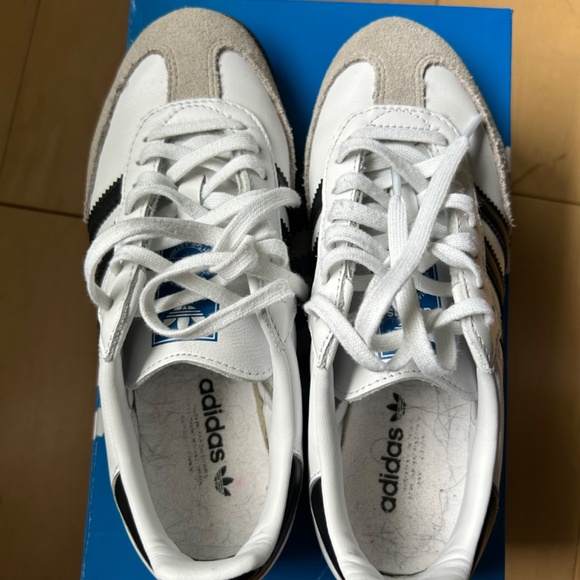 adidas Big Kids' Samba OG Sneaker - Picture 4 of 15